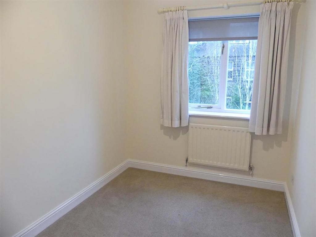 Bedroom 2.jpg