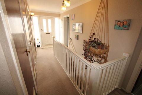 undefined, On The Hill, Watford WD19