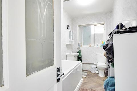 20 Third Avenue, Bexhill-on-sea, TN40 2PG