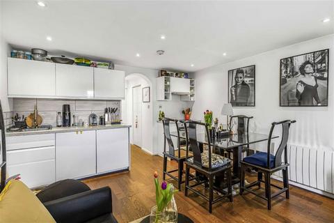 1 bedroom flat for sale, Cadet Drive, London SE1