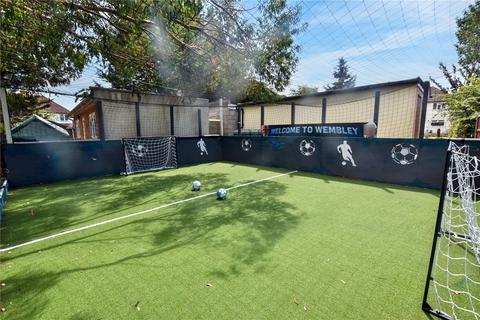 3 Bowness Road, Bexleyheath, DA7 5AA