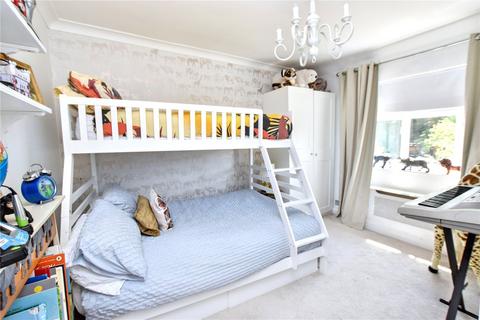 3 Bowness Road, Bexleyheath, DA7 5AA