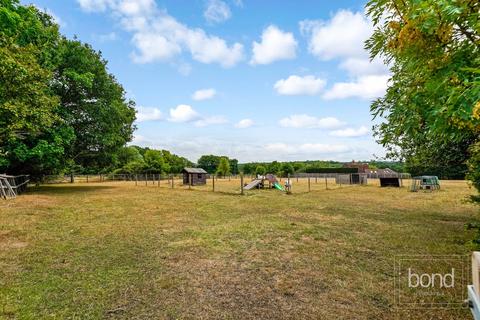 4 bedroom detached house for sale, Woodhill Road, Chelmsford CM3