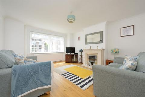 undefined, Petershill Gardens, Bathgate EH48