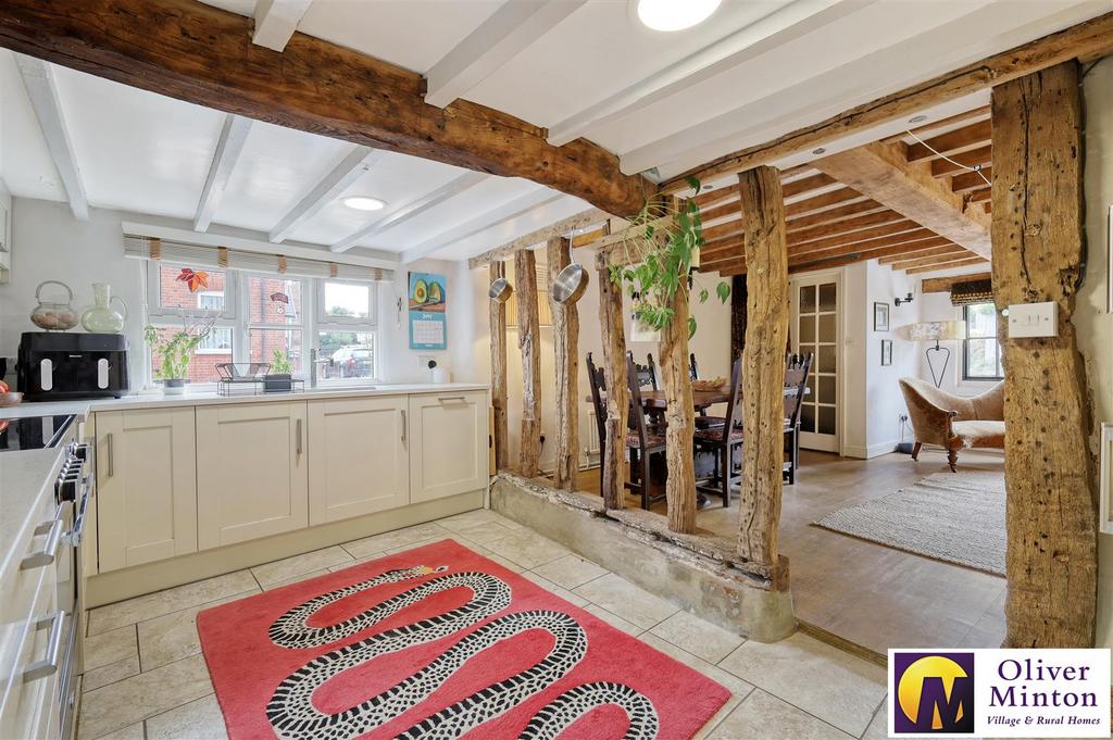 Fitted Kitchen