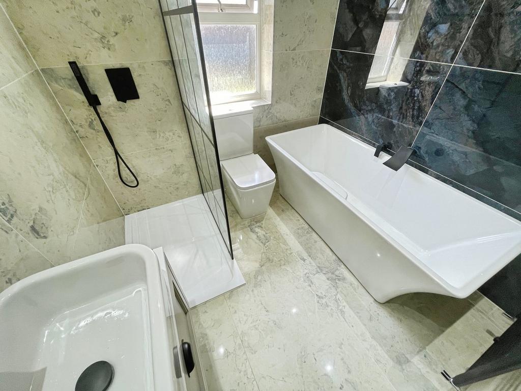 Family Bathroom