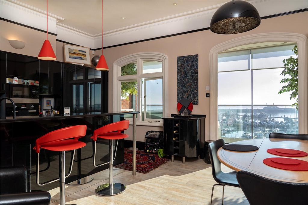 FF Kitchen