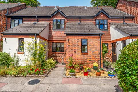 2 bedroom terraced house for sale, Lenten Street, Alton, Hampshire, GU34