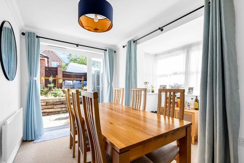 3 bedroom end of terrace house for sale, Sandeman Gardens, Ware SG12