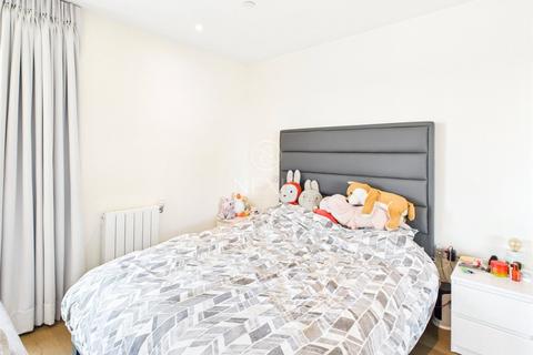 1 bedroom apartment for sale, Judde House, Duke Of Wellington Avenue, London, SE18