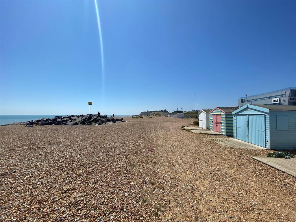 Beach Hut 4 Glyne Gap - View2.jpg