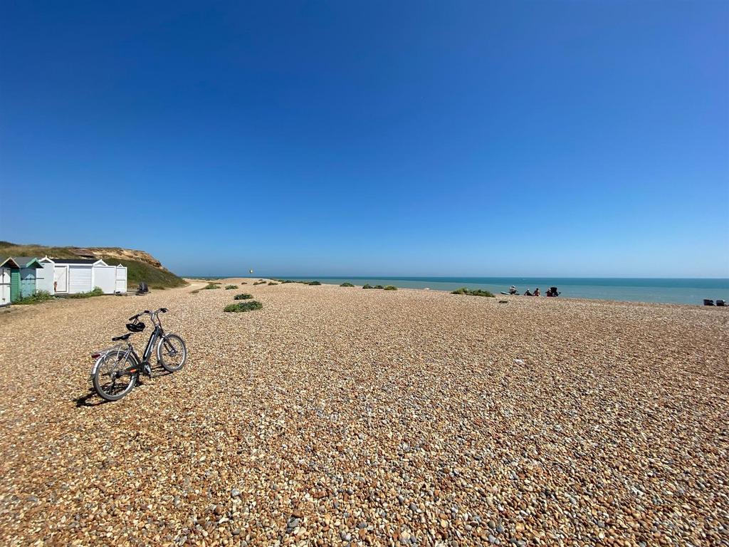 Beach Hut 4, Glyne Gap - View1.jpg