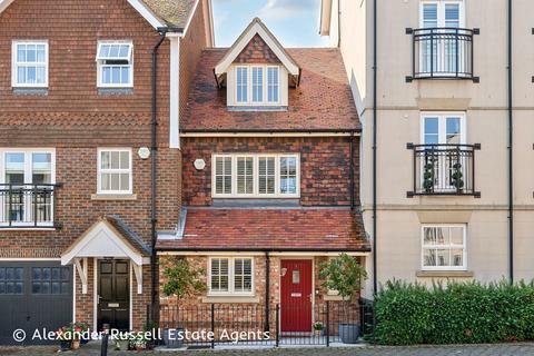 4 bedroom terraced house for sale, College Square, Westgate-on-Sea, CT8