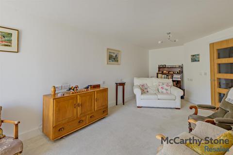 1 bedroom apartment for sale, Park House, Old Park Road, Hitchin