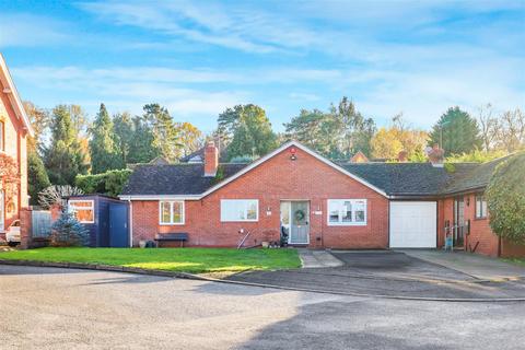 3 bedroom detached bungalow for sale, Frythe Close, Kenilworth