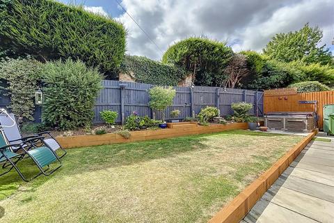 3 bedroom detached bungalow for sale, Frythe Close, Kenilworth