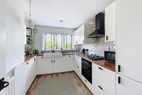 40 Frythe Close, Kenilworth, CV8 2SY