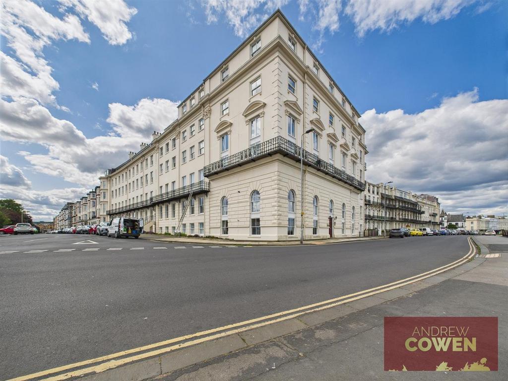 CAM05382 G0-PR0045-STILL028.jpg