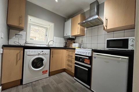 2 bedroom flat to rent, Constitution Street, Aberdeen, AB24