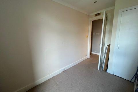 2 bedroom flat to rent, Constitution Street, Aberdeen, AB24