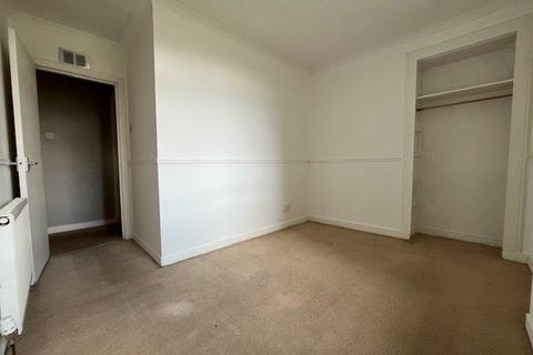 2 bedroom flat to rent, Constitution Street, Aberdeen, AB24