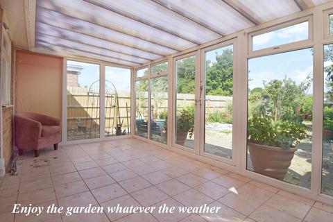 2 bedroom semi-detached bungalow for sale, Sandringham Drive, King's Lynn PE31
