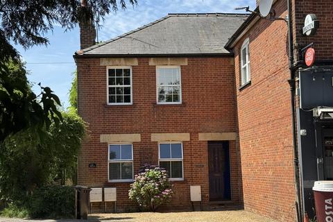 2 bedroom flat for sale, Witley