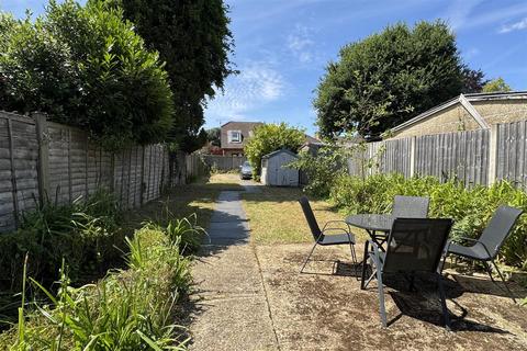 2 bedroom flat for sale, Witley