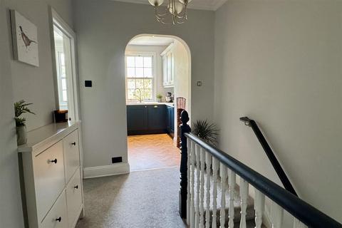 2 bedroom flat for sale, Witley