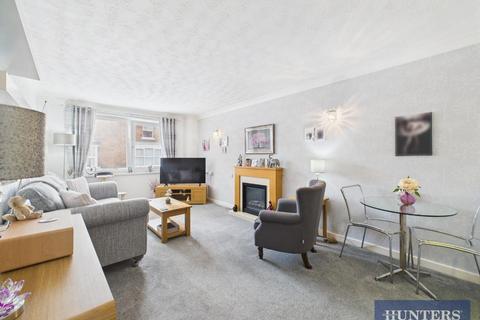 1 bedroom flat for sale, Chapel Court, West Avenue, Filey