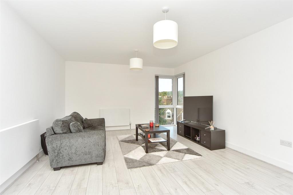 Kitchen/ Living Area