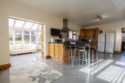 undefined, Holywell Lane, Rednal B45