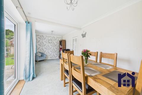 22 Beechfields, Eccleston, Chorley, PR7 5RE