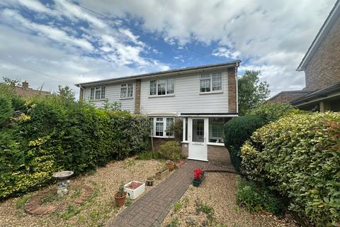 undefined, Dudley Close, Bovingdon HP3