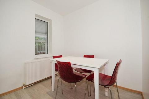 undefined, Holme Park Avenue, Upper Newbold, Chesterfield, S41 8XB