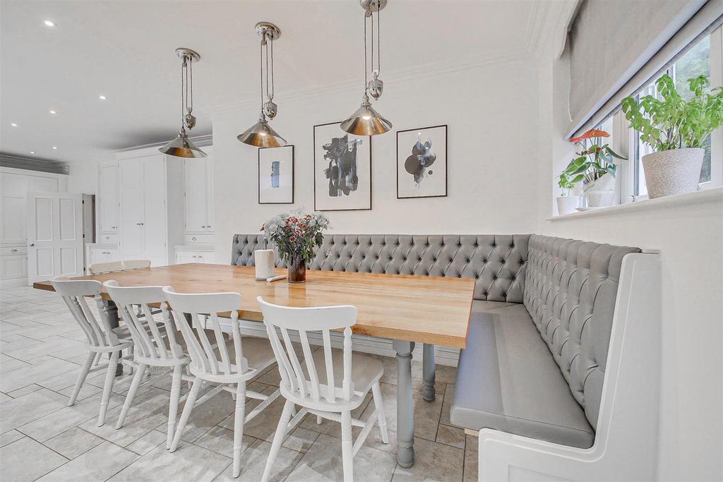 Kitchen Diner