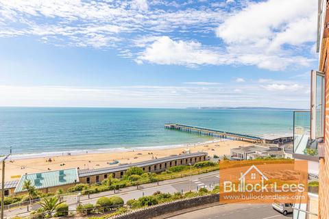 2 bedroom flat for sale, Marina Towers, The Marina