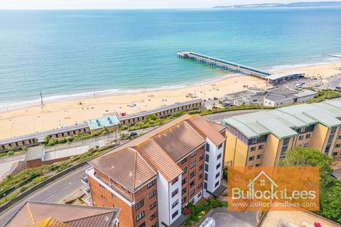2 bedroom flat for sale, Marina Towers, The Marina