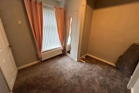 17 David Street, Tonypandy, CF40 2AU