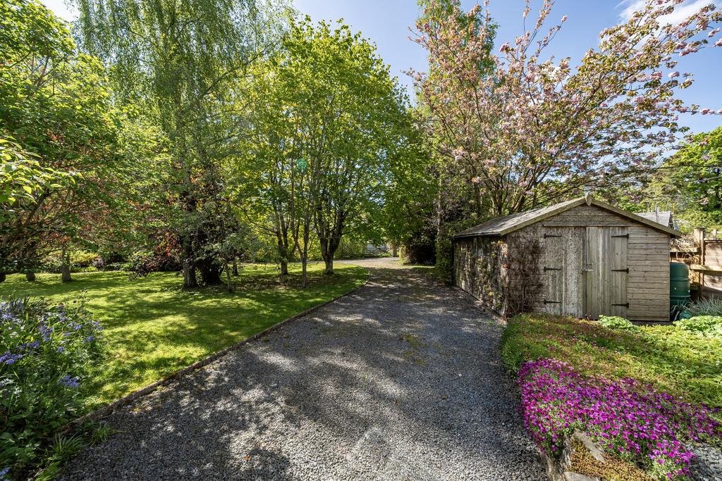 Detached Period Family House