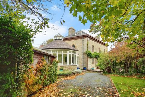 5 bedroom detached house for sale, Gladestry Kington HR5 3NR
