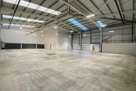 Warehouse to rent, Canal Rd Coventry CV6 5RB