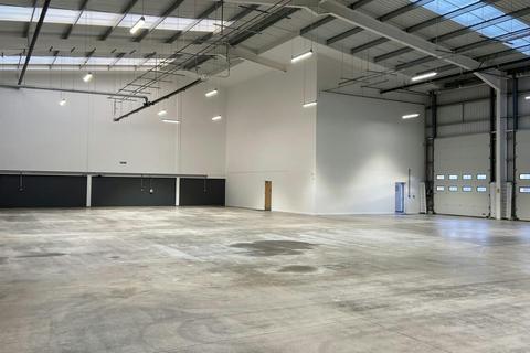 Warehouse to rent, Canal Rd Coventry CV6 5RB