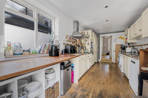 4 bedroom semi-detached house for sale, Clifton Road, Kingston Upon Thames KT2