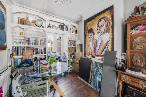 4 bedroom semi-detached house for sale, Clifton Road, Kingston Upon Thames KT2