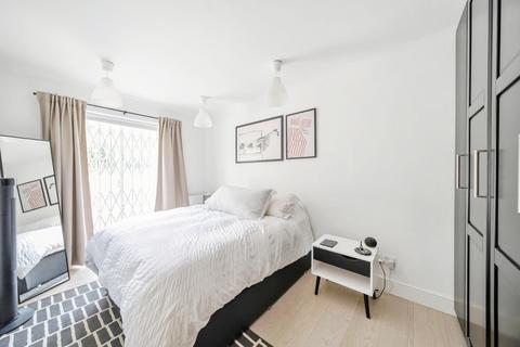 2 bedroom flat for sale, Haverstock Hill, Belsize Park, London, NW3