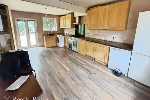 3 bedroom semi-detached house for sale, Pall Mall, Lancashire PR7