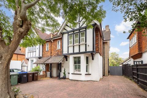Park Hill, Carshalton SM5