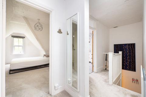 2 bedroom apartment for sale, Park Hill, Carshalton SM5