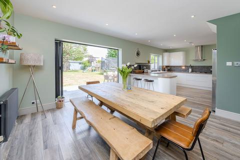 undefined, Greenview Crescent, Tonbridge TN11